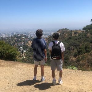 Meet your Posher, Max